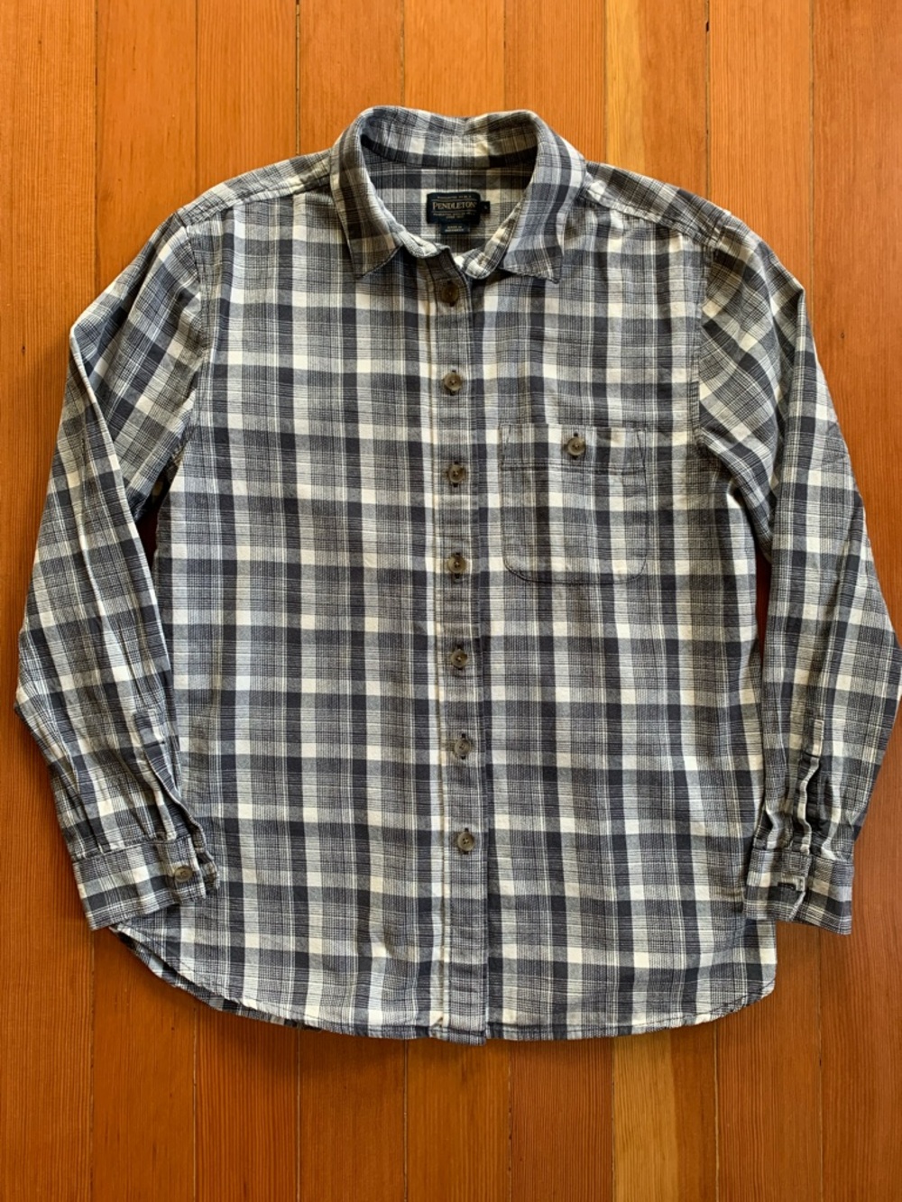 Pendleton Gray and White Plaid Long-Sleeve Cotton Button-Up Shirt Sz L